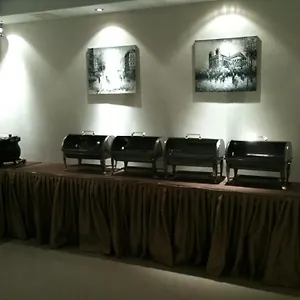 Check-in Hotel