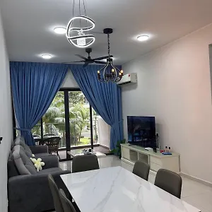 Apartment Pool View 3 Bedroom & 3 Bathroom Whole Unit Johor Bahru