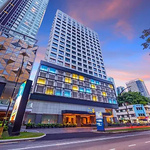Hotell Fives Centre 3*