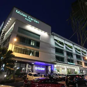 Molek Garden