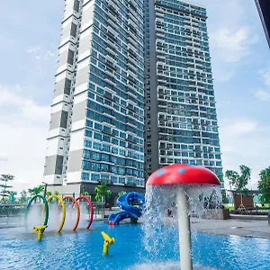Molek Regency Taman Molek 5*