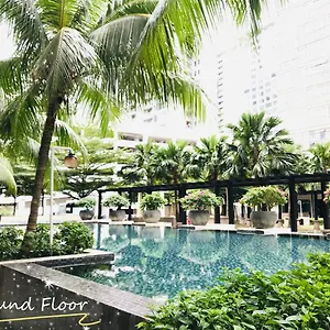 Palazio Mount Austin With Balcony 4 1pax With Tv Box 5mins Aeon 3a06 Apartment *