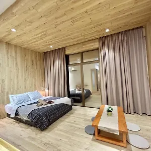 Mount Austin Palazio *