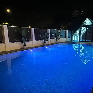 Villa B-home Johor Bahru