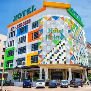 Holmes Johor Jaya Johor Bahru