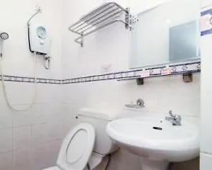 호텔 Rose Taman Johor Jaya *