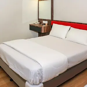 Hotel Oyo 90027 Happy Johor Bahru
