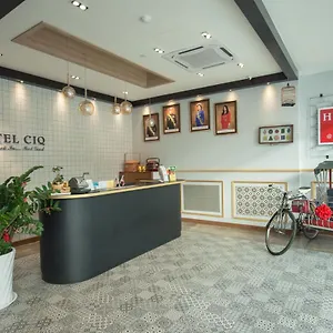 Hotel Ciq, Jalan Trus 3*