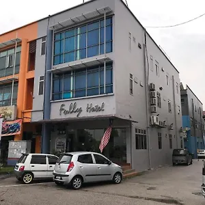 Fully Desa Tebrau Hotel