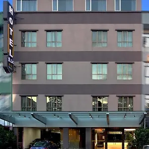 Yangtze 长江酒店 *