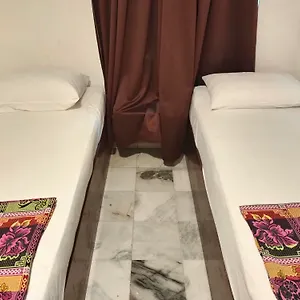 Hotel Mz 2*