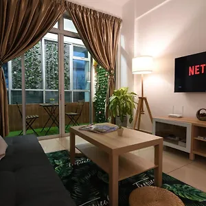 Apartment Mount Austin Midori 8 Pax Free Wi-fi 500mbps Netflix