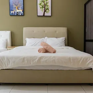 Mount Austin #akademik Floral Deer 2-4pax #mspro Apartment *