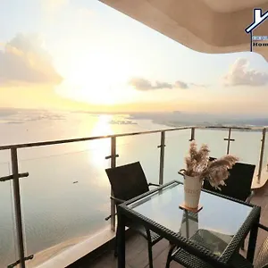 Apartment 4br High Floor Unblock Seaview Danga Bay Lovell By Gdragon *