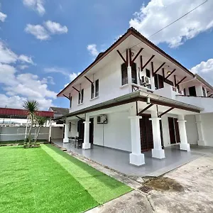 Corner House Near Midvalley Jb Apartment Johor Bahru
