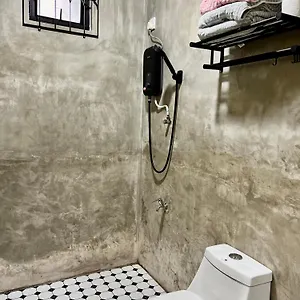 Pure Essence Retreat - Taman Pelangi , Pelangi , Jalan Hijau Muda , Town *
