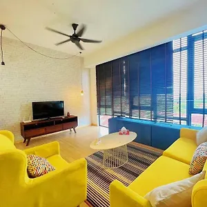 Mount Austin Cube8teen Apartment Johor Bahru