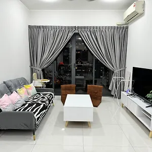 Apartment Cozy View 3r3b Countrygarden Jb *