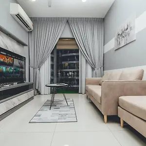 Danga Bay Playful 2br Kidscorner W Balcony By Our Apartment