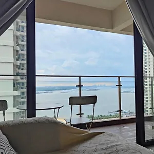 Amberside, Country Garden Danga Bay By Welcome