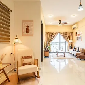 Kingsbay A #seaview #woodenstyle #4pax