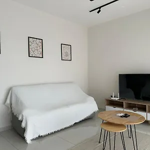 Apartment Danga Bay Coastal Serenity 3br 6pax W Balcony By Our Johor Bahru