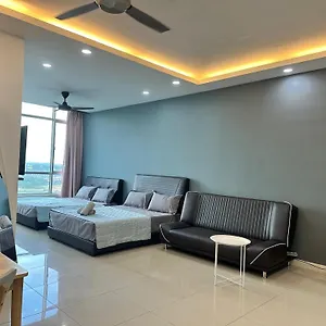Panoramic View - Utm Paradigm -tvbox Apartment