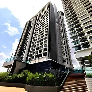 Midvalley Megamall View Southkey Mosaic 2br 2free By Natol *
