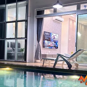 Ksl Mall 6-20pax Private Lift-netflix-smarttv 70inch Apartment Johor Bahru