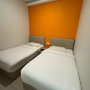 Hm 99 House Vendégház *