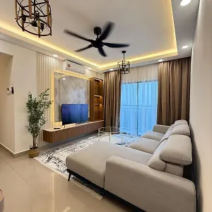 The Cozy Nest 5 Min Mid Valley 10 Min Ciq 10 Pax * Johor Bahru