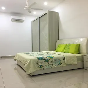 Taman Molek Homestay * Johor Bahru