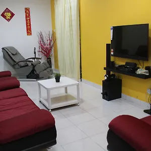 Resort Eden Homestay Jb 伊甸园休闲民宿 *