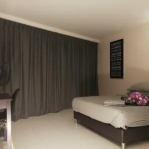 Livecom Hotel Johor Bahru