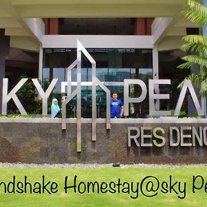 Apartment Handshake Homestays @ Sky Peak Setia Tropika *