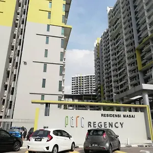 Parc Regency Suites *